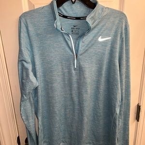 NIKE PULLOVER